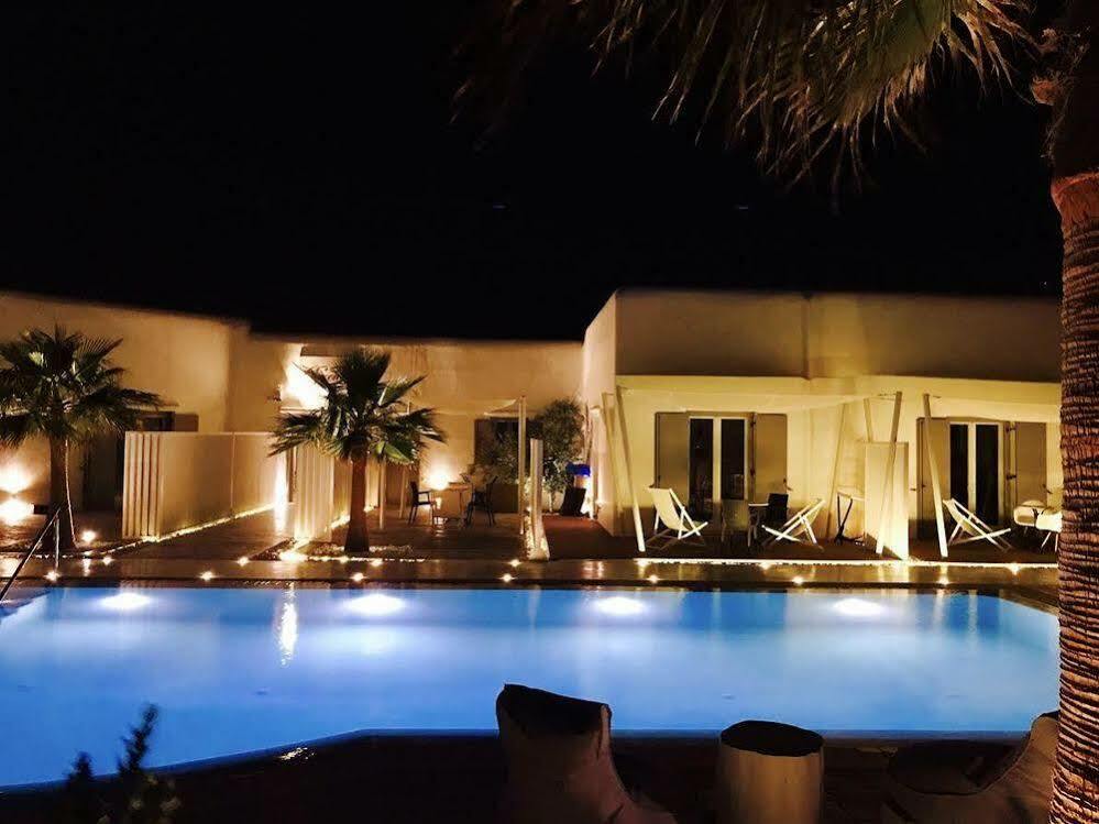 Queen Boutique Suites Mykonos Town Экстерьер фото