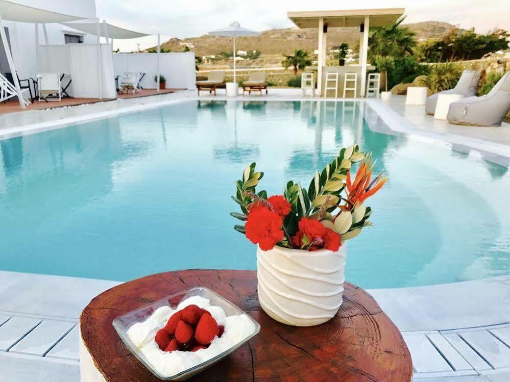 Queen Boutique Suites Mykonos Town Экстерьер фото